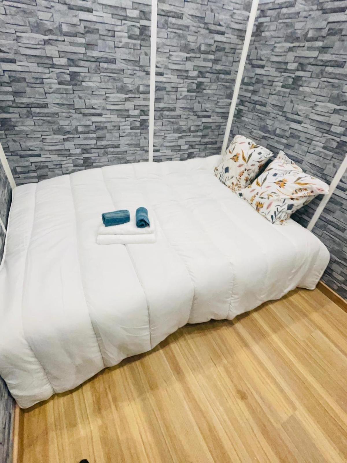 Studio Confortable- Disneyland Paris - Val D Europe - Plein Centre Ville Meaux - 2 Pers Eksteriør billede